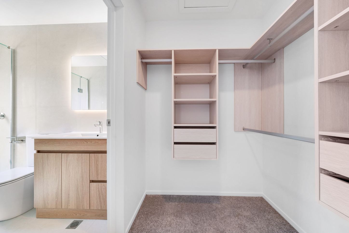 07113ccf-47f5-45dc-bdad-86a6d3f0ba53