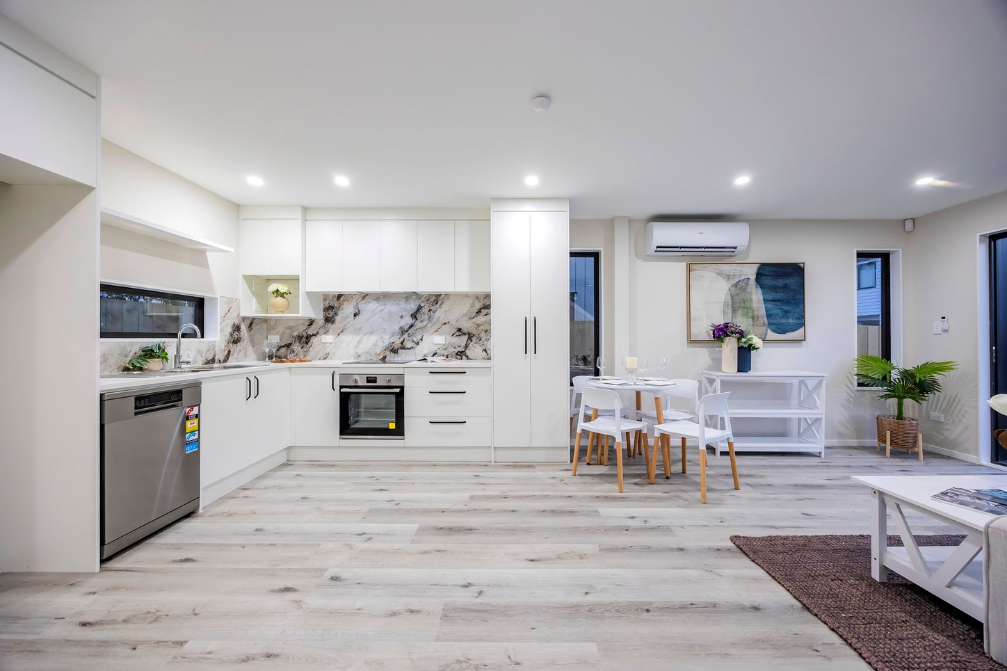 9e897a89-f652-45db-b51c-d78914f4223f